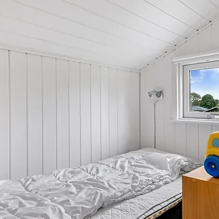 Casa de Férias Joonatan - 900m From The Sea By Interhome Hejls