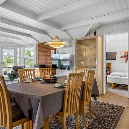 بيت للعطل Joonatan - 900m From The Sea By Interhome