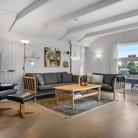 Joonatan - 900m From The Sea By Interhome Feriehus Hejls
